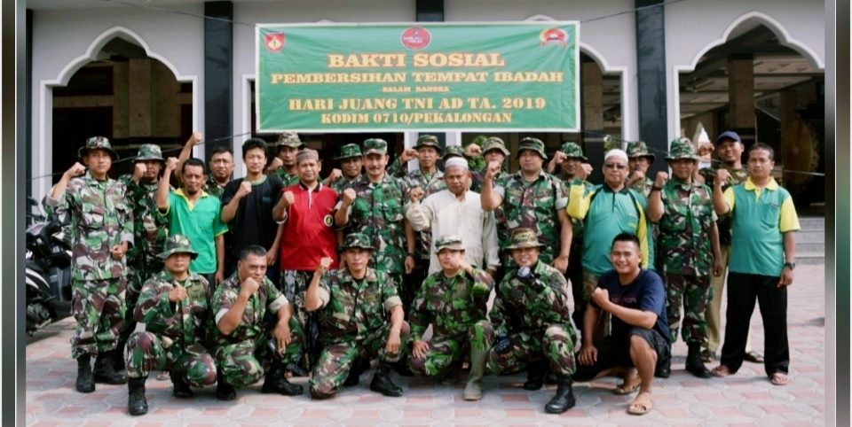 Hari Juang TNI AD, Kodim Giat Kerja Bhakti Bersihkan Tempat Ibadah